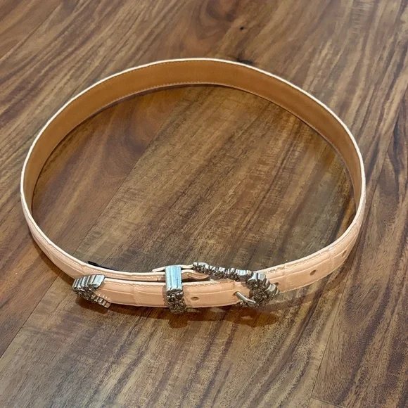 Brighton Women’s pale Pink Leather Belt with Silver Floral Buckle Medium (30) - Picture 1 of 6